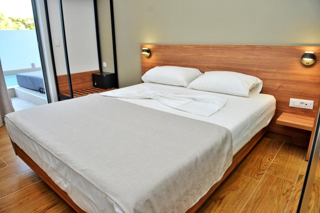Katia Hotel イアリソス エクステリア 写真