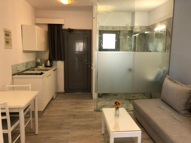 Katia Hotel イアリソス エクステリア 写真